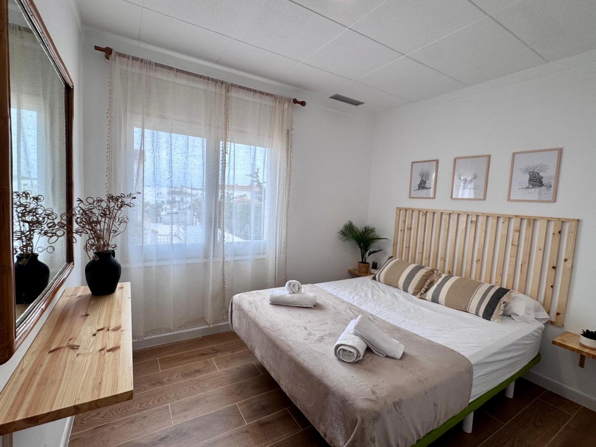 Gorgot P1 I Apartamento Con Terraza Y Piscina Comunitaria Cerca De La Playa Ampuriabrava Exterior foto