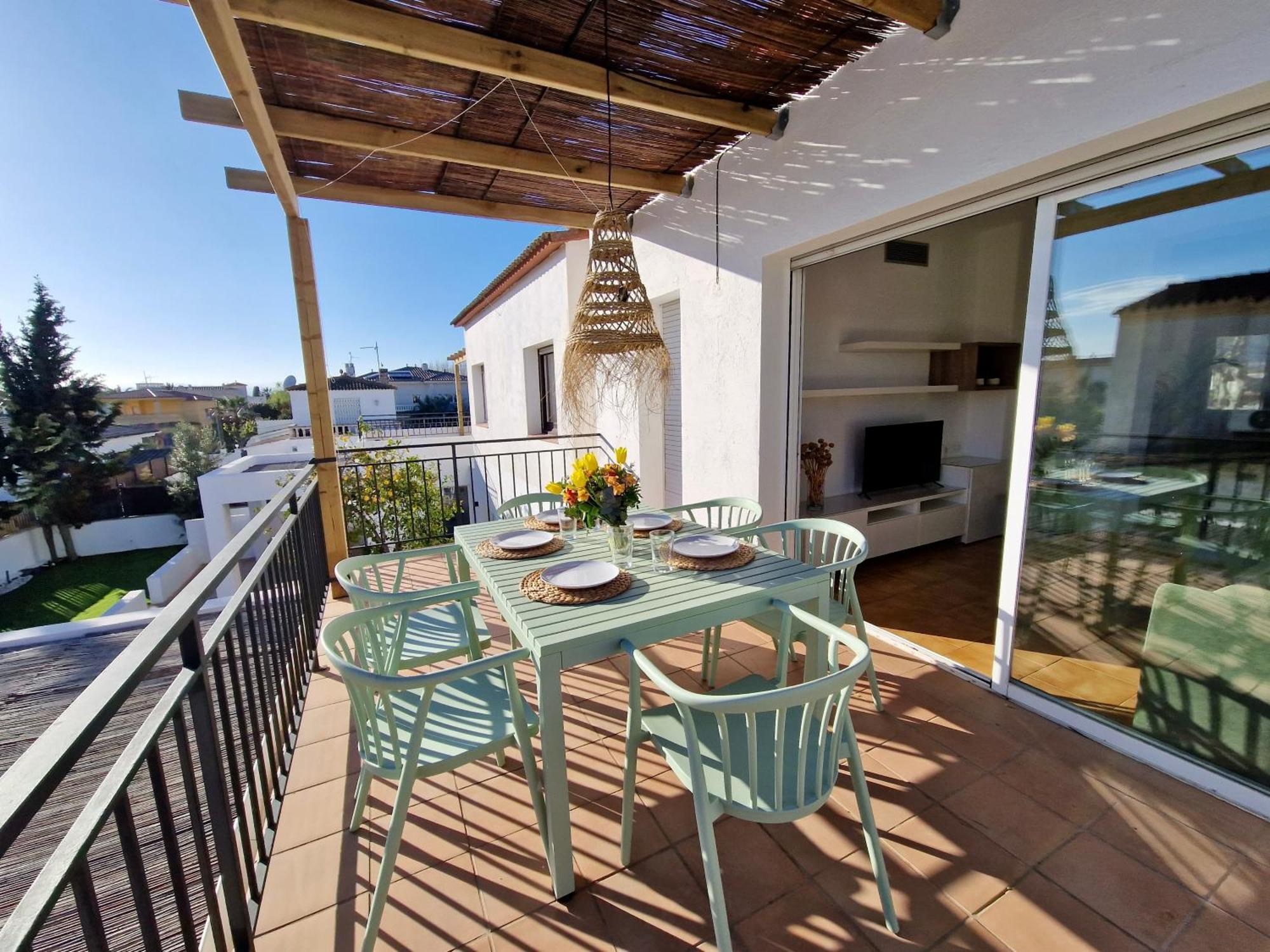 Gorgot P1 I Apartamento Con Terraza Y Piscina Comunitaria Cerca De La Playa Ampuriabrava Exterior foto
